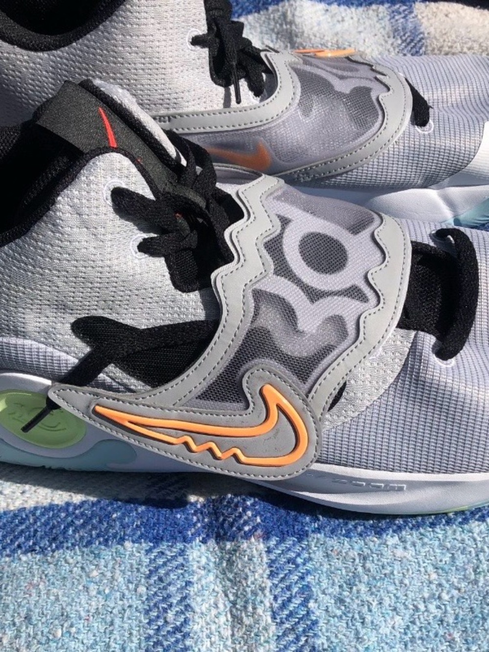 Nike Kevin Durant Gray & Orange Basketball Shoes